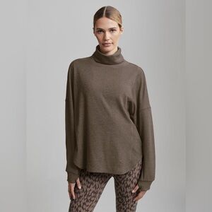 Varley Rainer Roll Neck Sweat Turtleneck in Carob Marl, size XS